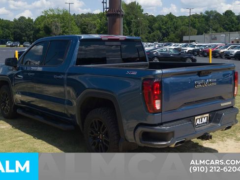 Used 2024 GMC Sierra 1500 Elevation w/ Preferred Package AWD/4WD image 11