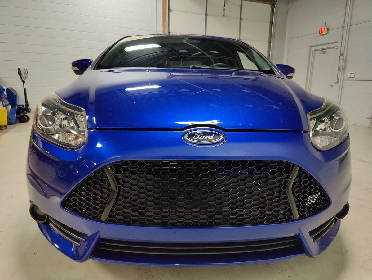 Used 2014 Ford Focus ST w/ Equipment Group 202A FWD image 3