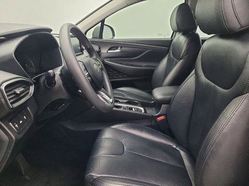 Used 2020 Hyundai Santa Fe SE FWD image 17
