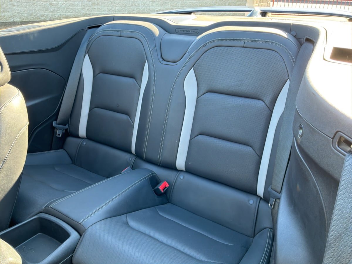 Used 2020 Chevrolet Camaro SS RWD image 19
