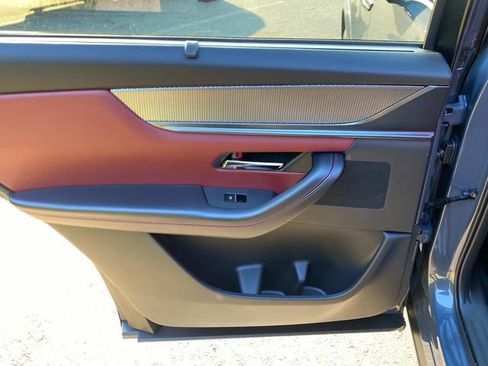 Used 2026 MAZDA CX-70 3.3 Turbo S w/ Premium Package image 10