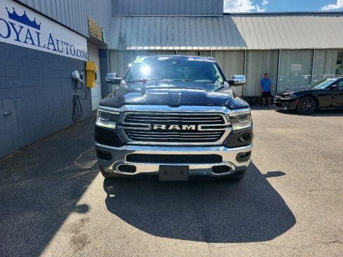 Used 2021 RAM 1500 Laramie AWD/4WD image 4