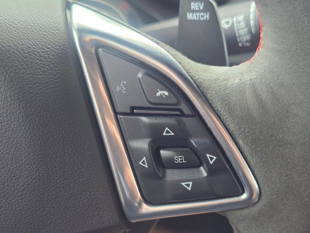 Used 2023 Chevrolet Camaro ZL1 RWD image 42