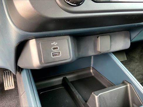 New 2026 Ford Maverick XL image 19