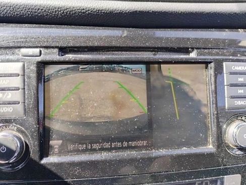 Used 2019 Nissan Rogue SV w/ Premium Package image 23