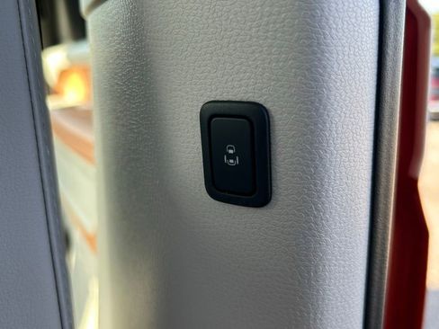 Used 2025 Volkswagen ID. Buzz 1st Edition AWD/4WD image 48