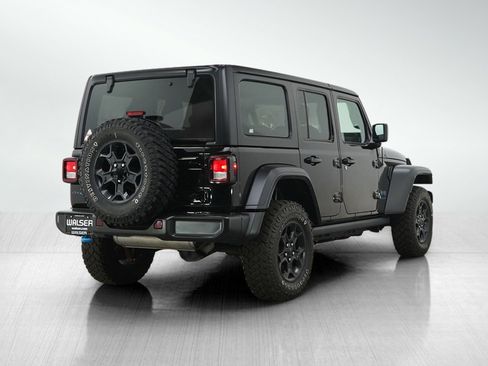 Used 2023 Jeep Wrangler Unlimited w/ Cold Weather Group AWD/4WD image 5