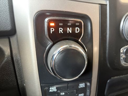 Used 2019 RAM 1500 Big Horn AWD/4WD image 18
