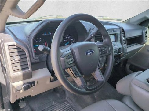 Used 2022 Ford F350 XL w/ Power Equipment Group image 3