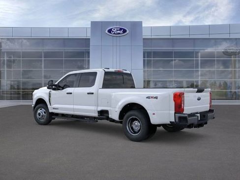 New 2026 Ford F350 XLT image 4