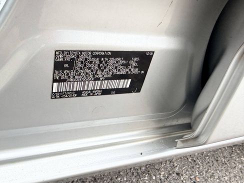 Used 2007 Toyota RAV4 4WD image 23