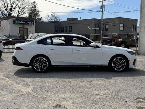 Used 2026 BMW 540i xDrive AWD/4WD image 8