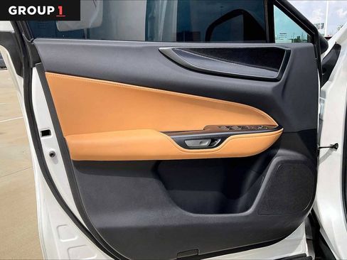 Certified 2025 Lexus NX 250 FWD w/ Accessory Package (2T) image 19