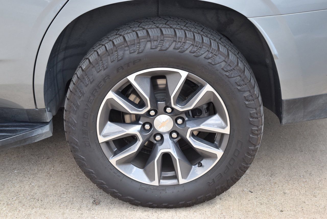 Used 2023 Chevrolet Tahoe LT w/ LT Signature Package RWD image 13