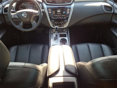 Certified 2022 Nissan Murano SV w/ SV Midnight Edition Package image 10