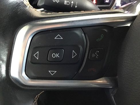 Used 2021 Jeep Wrangler Unlimited Sahara image 26