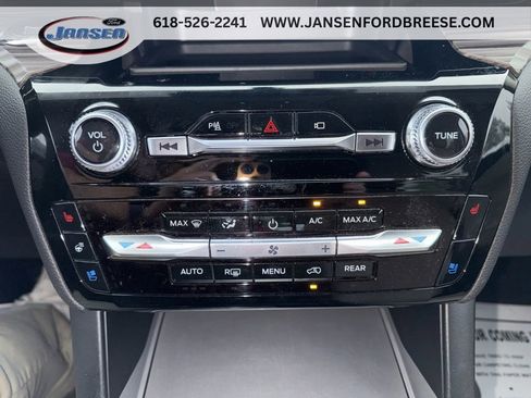 Used 2023 Ford Explorer Limited w/ Equipment Group 301A AWD/4WD image 24