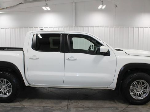Used 2023 Nissan Frontier PRO-4X w/ Pro-4X Premium Package image 11