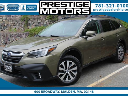 Used 2020 Subaru Outback Premium AWD/4WD image 1
