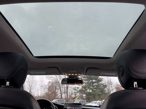 Used 2015 Mercedes-Benz C 300 4dr Sdn C 300 4MATIC image 21