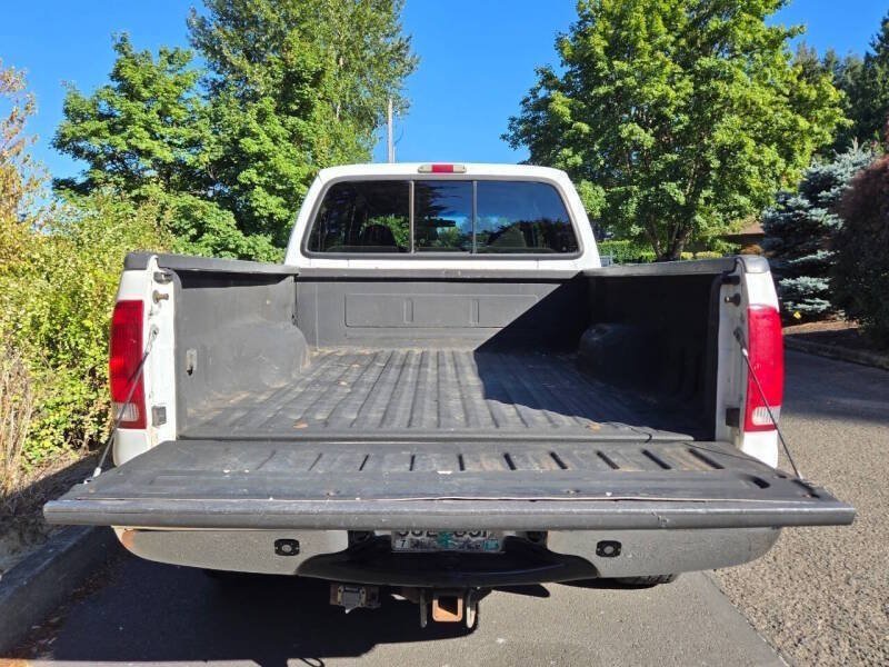 Used 2001 Ford F250 XLT AWD/4WD image 11