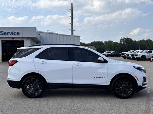 Used 2024 Chevrolet Equinox RS FWD image 4