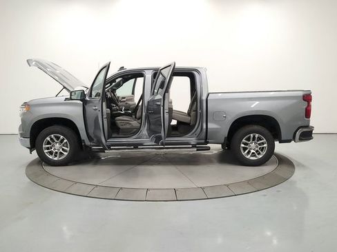 New 2026 Chevrolet Silverado 1500 LT w/ Z71 Off-Road Package AWD/4WD image 12