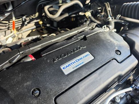 Used 2017 Honda CR-V LX image 66