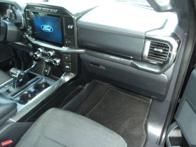 Used 2021 Ford F150 XLT w/ Equipment Group 302A High AWD/4WD image 9