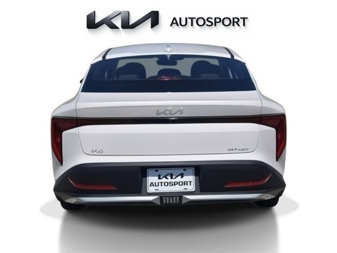 New 2026 Kia K4 FWD image 9