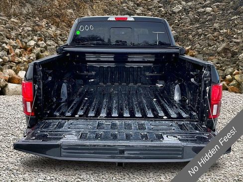 Used 2018 Ford F150 Lariat w/ Equipment Group 502A Luxury AWD/4WD image 15