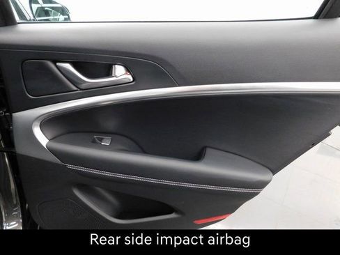 Used 2026 Genesis G70 2.5T image 26