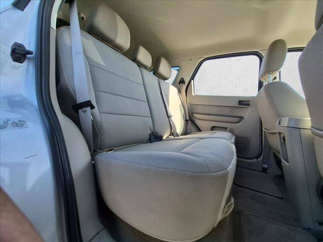 Used 2010 Ford Escape XLT FWD image 17