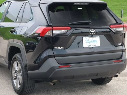 Used 2025 Toyota RAV4 XLE FWD image 7