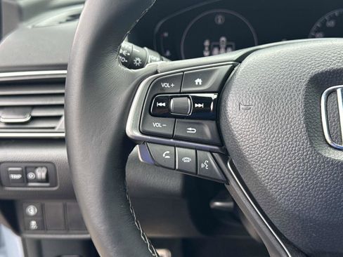 Certified 2022 Honda Accord Sport image 30
