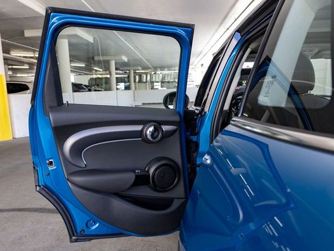 Used 2023 MINI Cooper S FWD image 19