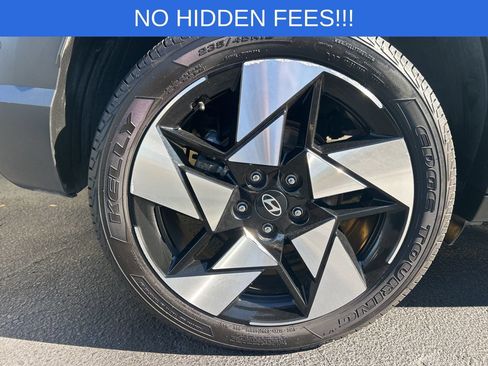 Used 2024 Hyundai Kona Limited AWD/4WD image 11