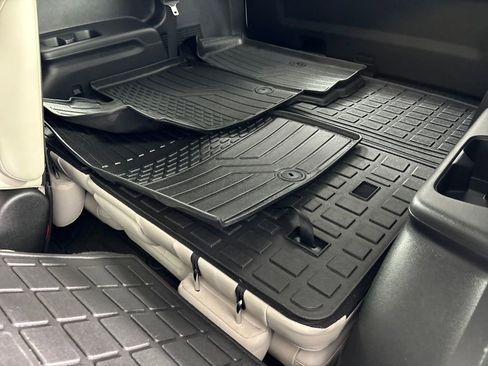 Used 2022 Kia Telluride S image 35