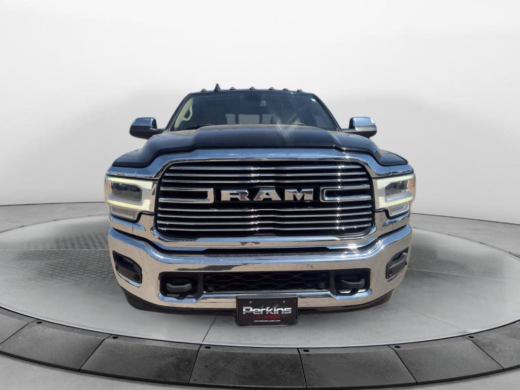 Used 2022 RAM 3500 Laramie AWD/4WD image 2