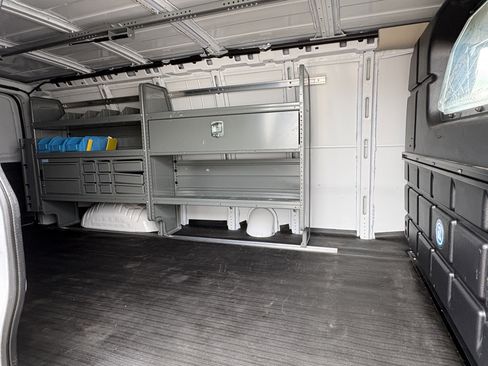 Used 2025 Chevrolet Express 2500 Extended RWD image 11