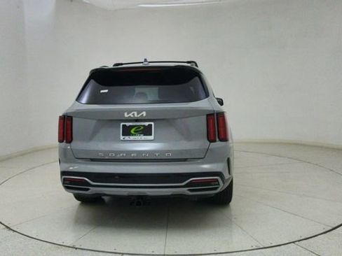 Used 2022 Kia Sorento SX image 75