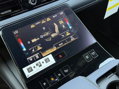 New 2027 INFINITI QX80 Sensory AWD/4WD image 14