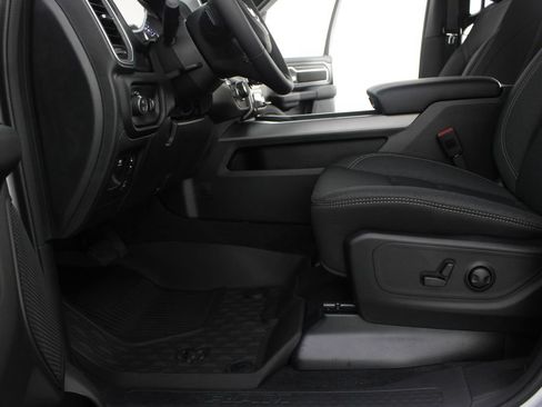 New 2026 RAM 1500 Big Horn AWD/4WD image 15