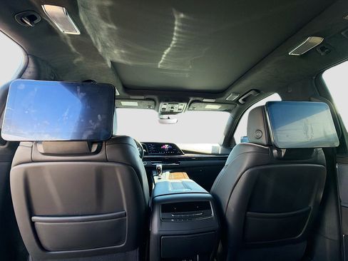 Used 2023 Cadillac Escalade Sport Platinum image 48