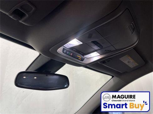 Used 2020 GMC Acadia AT4 image 4