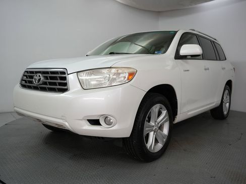 Used 2008 Toyota Highlander Limited AWD/4WD image 3