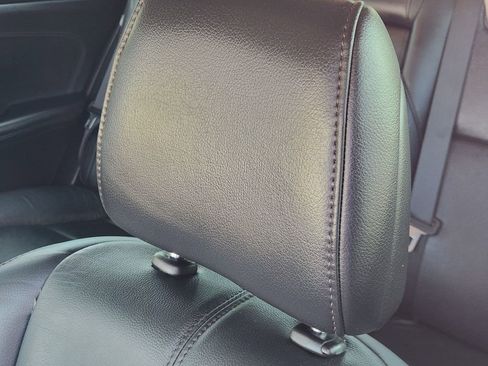 Used 2016 Toyota Avalon Touring image 24