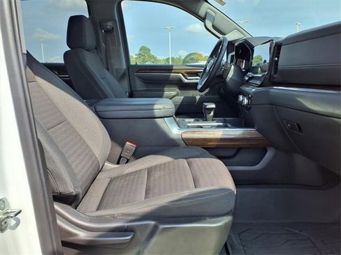 Used 2023 GMC Sierra 1500 Elevation w/ LPO, Elevation Black Package image 7