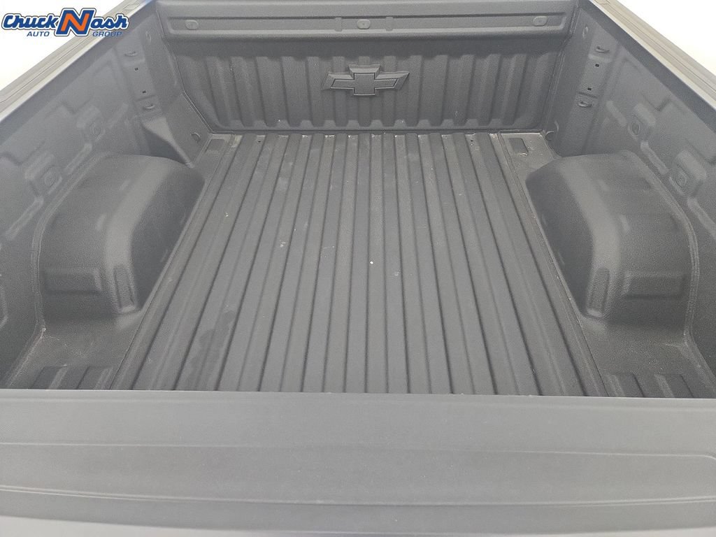 Used 2025 Chevrolet Silverado 1500 RST w/ Protection Package AWD/4WD image 32