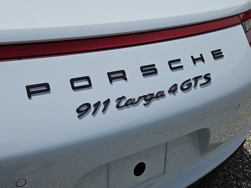 Certified 2019 Porsche 911 Targa 4 GTS AWD/4WD image 12